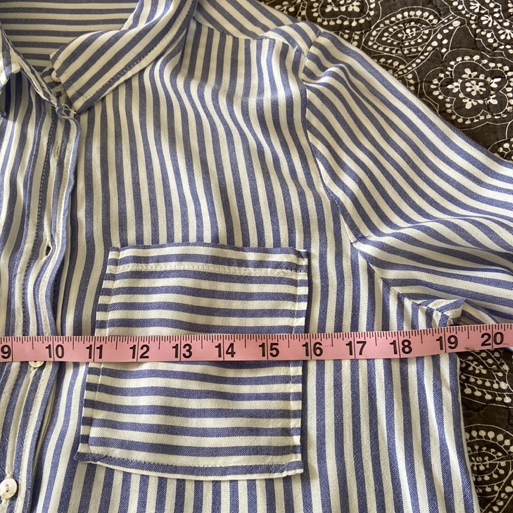 Love Tree Blue & White Stripe Button Down Blouse Size S NWOT - Picture 10 of 13